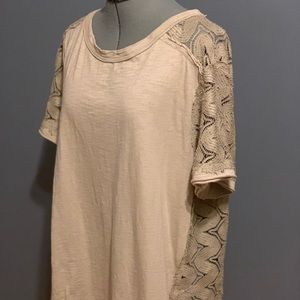 Umgee Oversized T-Shirt With Lace Back